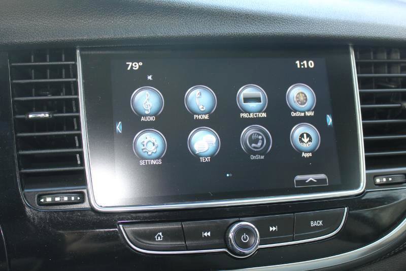 Used 2018 Buick Encore Essence AWD/4WD image 31