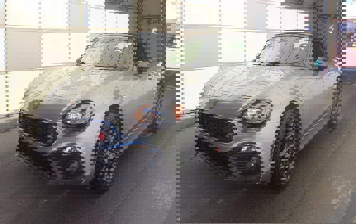 Used 2017 FIAT 124 Spider Abarth RWD image 3