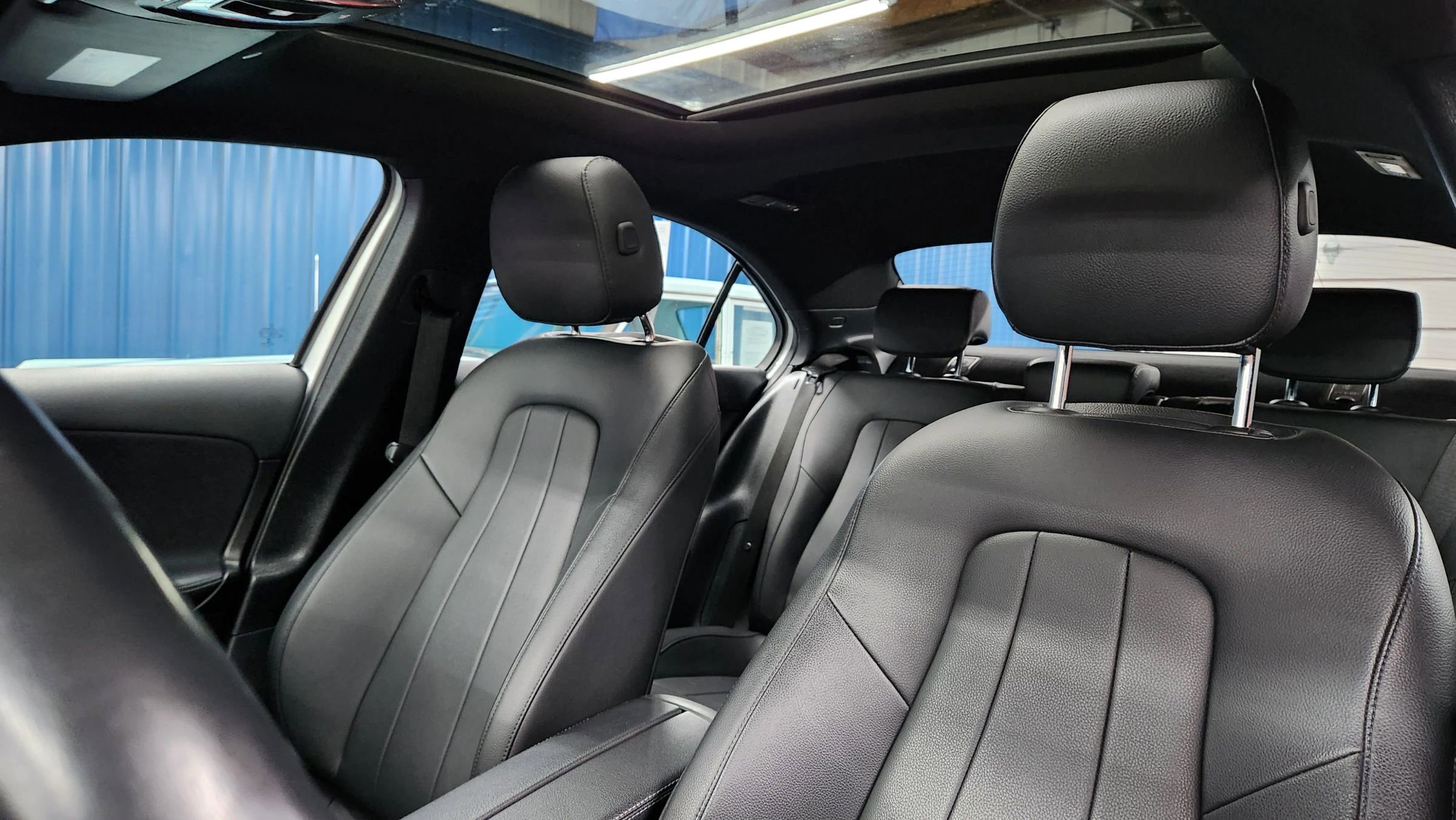 Used 2020 Mercedes-Benz A 220 4MATIC w/ Premium Package image 11