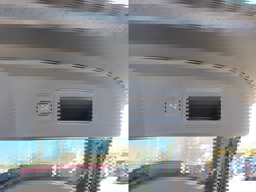 Used 2025 MAZDA CX-30 AWD 2.5 S w/ Premium Package image 31