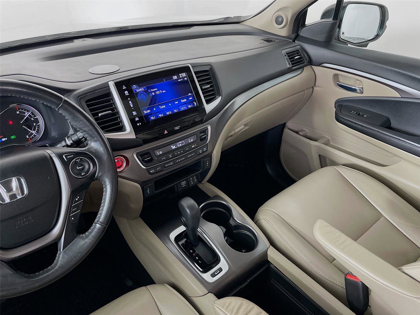 Used 2017 Honda Pilot EX-L image 27