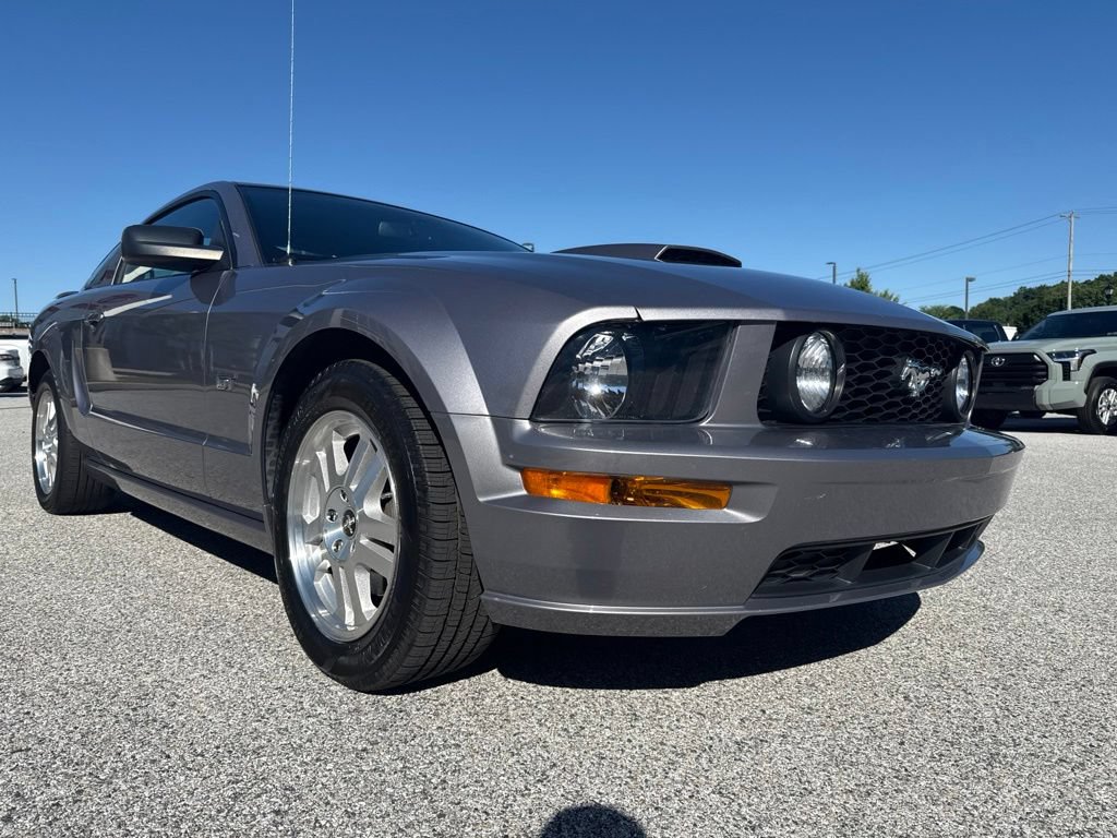 Used 2007 Ford Mustang GT Premium RWD image 24