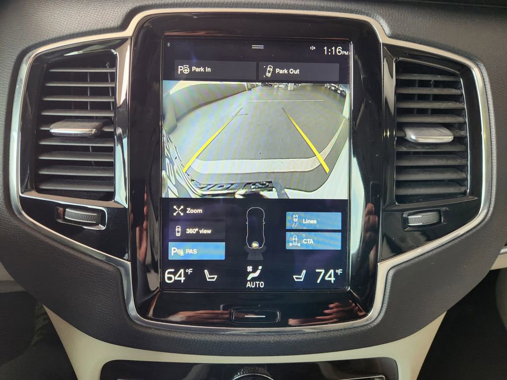 Used 2018 Volvo XC90 T6 Momentum w/ Convenience Package AWD/4WD image 17