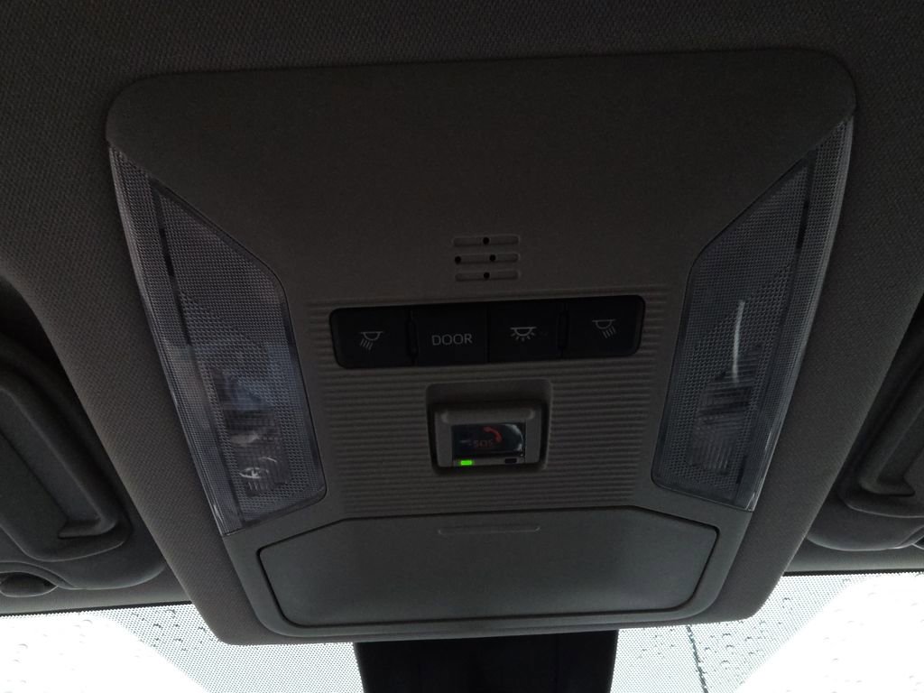 Used 2025 Toyota RAV4 XLE image 24