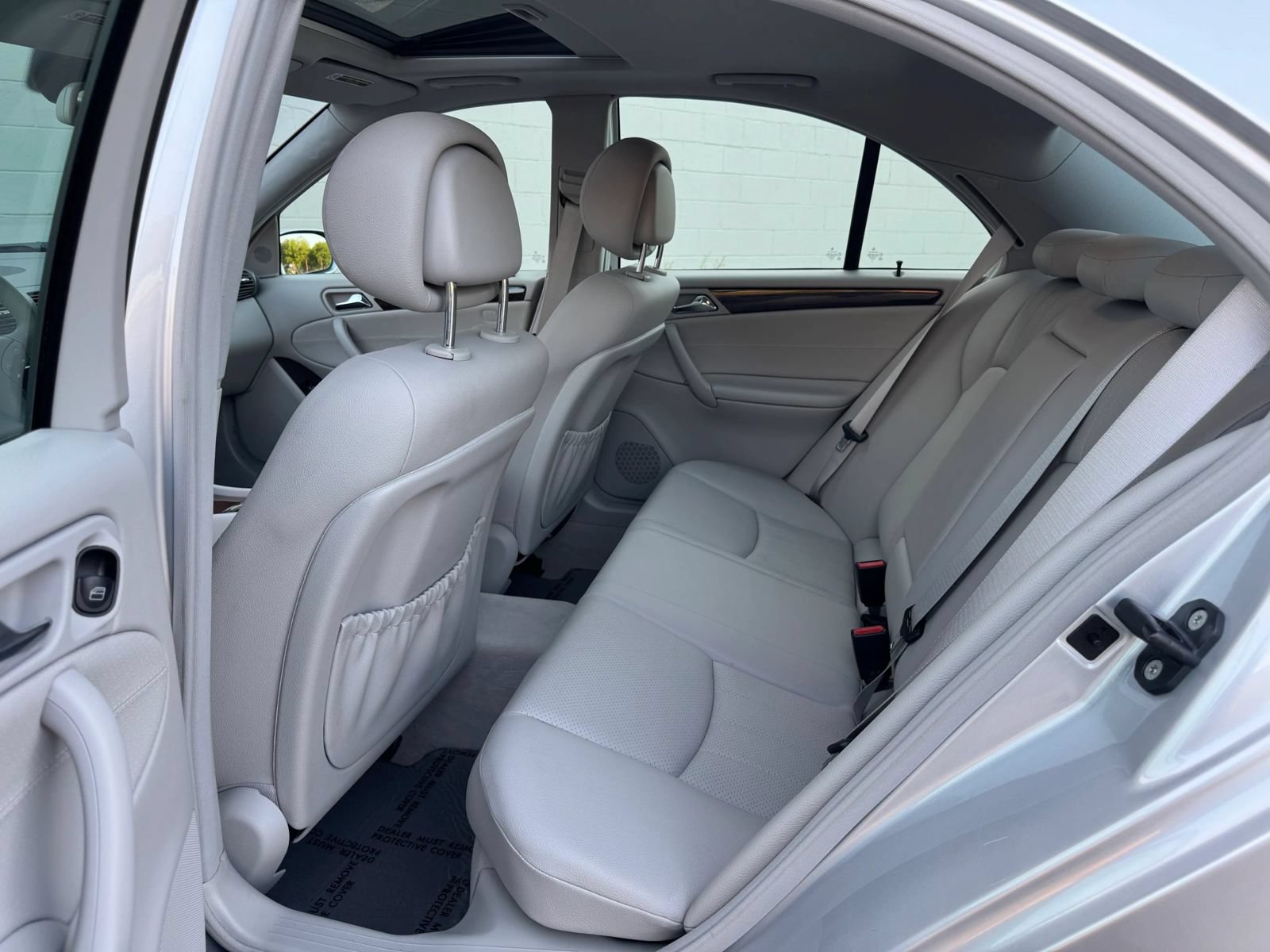 Used 2006 Mercedes-Benz C 280 Sedan image 26