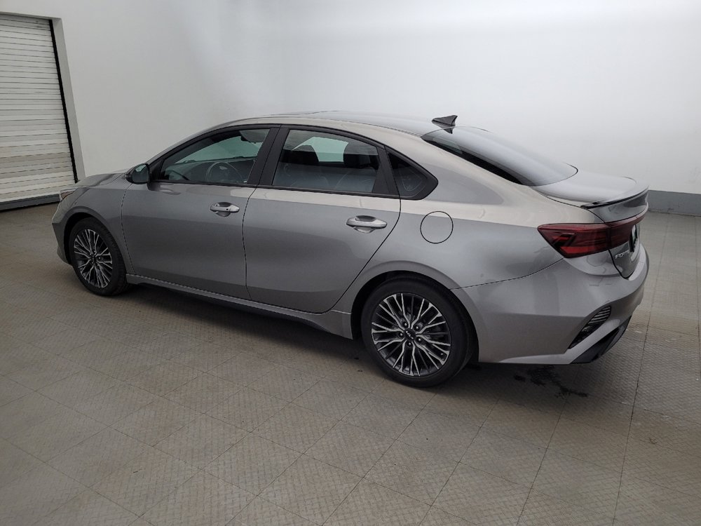 Used 2022 Kia Forte GT-Line w/ GT-Line Premium Package FWD image 3