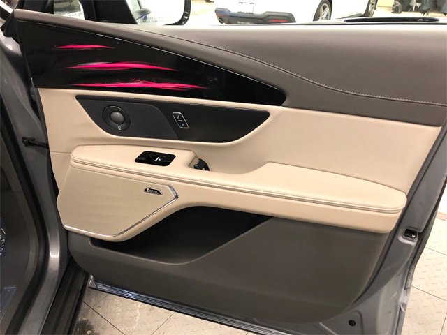 Used 2024 Lincoln Nautilus Premier w/ Equipment Group 102A image 37