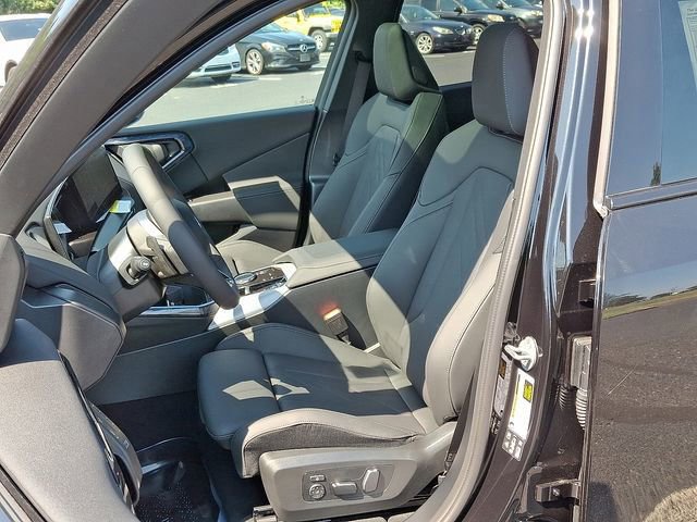 Certified 2025 BMW X3 xDrive30i w/ Premium Package image 13