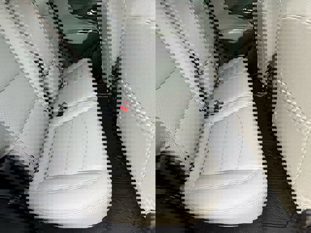 Used 2024 Chevrolet Equinox LS w/ LPO, Floor Liner Package image 11