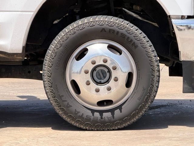 Used 2020 Ford F350 XLT w/ XLT Premium Package AWD/4WD image 9