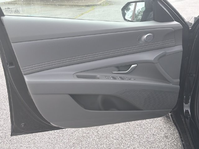 New 2026 Hyundai Elantra SEL Sport Premium FWD image 12