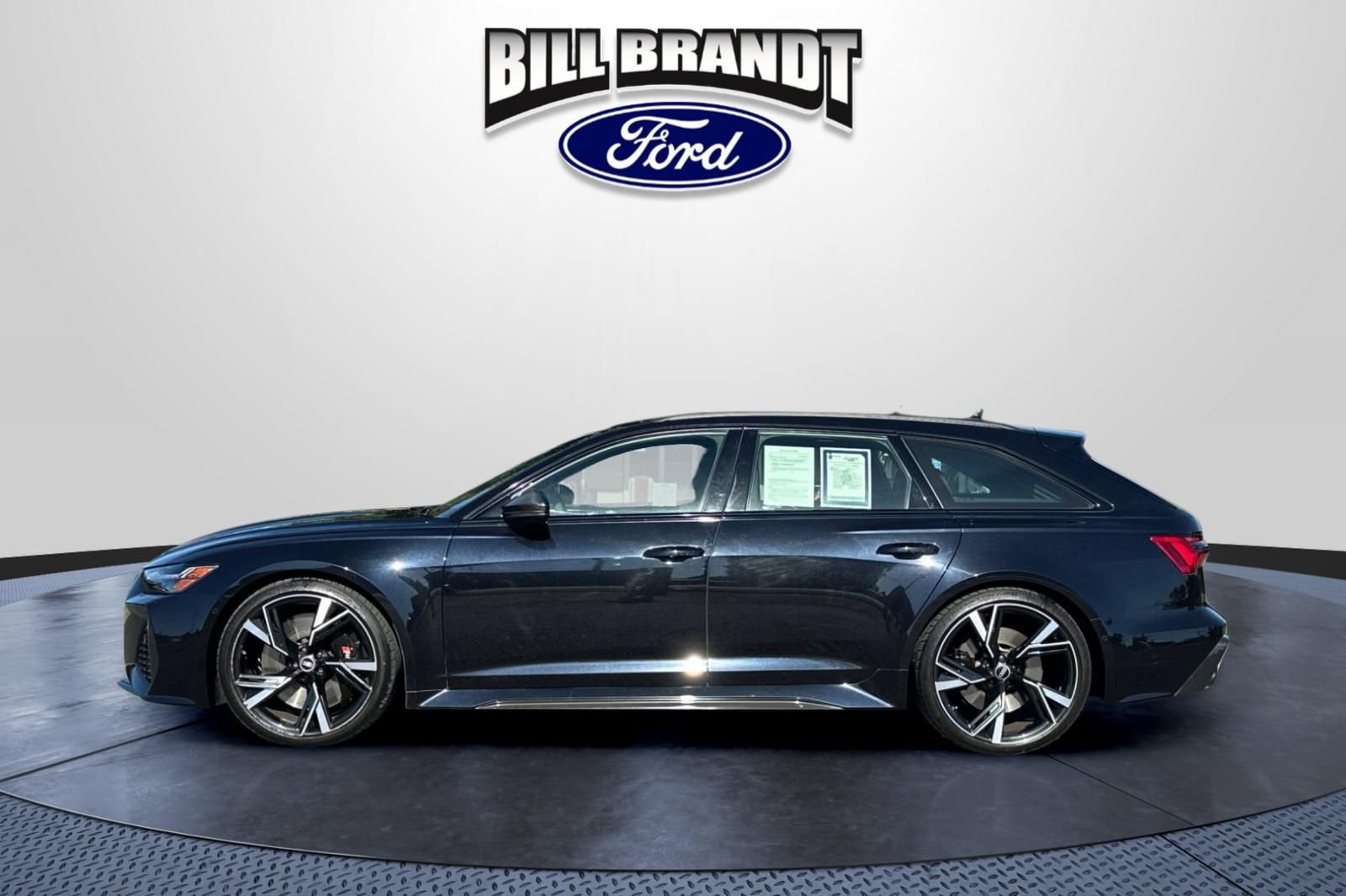 Used 2022 Audi RS 6 AWD/4WD image 6