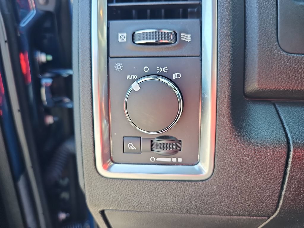 Used 2022 RAM 1500 Warlock w/ Trailer Tow Group AWD/4WD image 35
