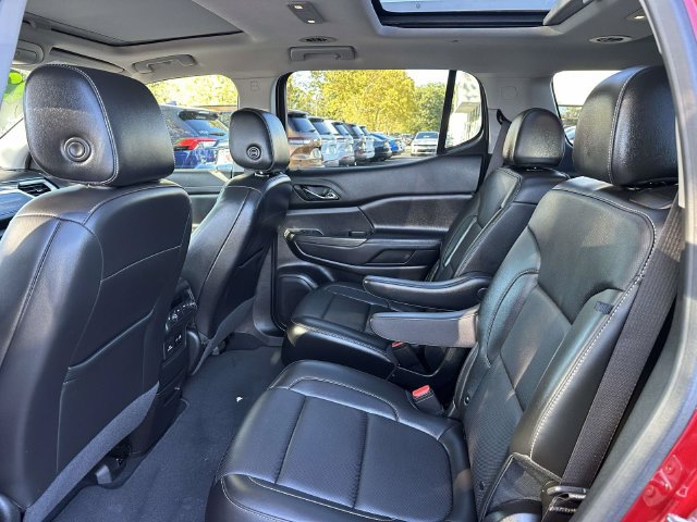 Used 2023 GMC Acadia SLT w/ Trailering Package AWD/4WD image 6