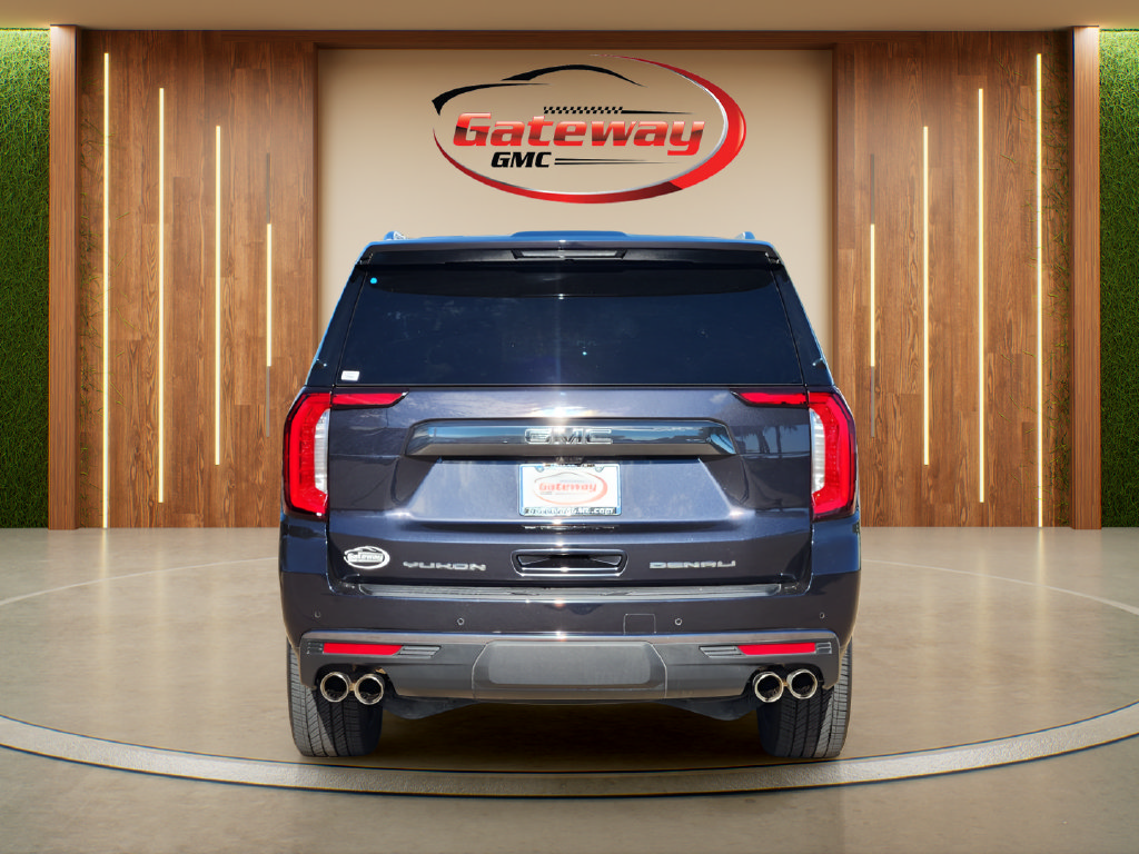 Used 2024 GMC Yukon XL Denali Ultimate AWD/4WD image 7
