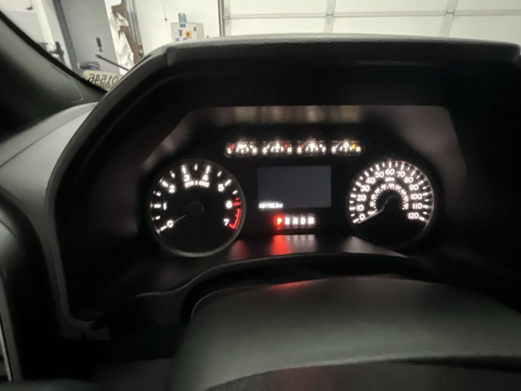 Used 2020 Ford F150 XLT w/ Equipment Group 302A Luxury AWD/4WD image 19