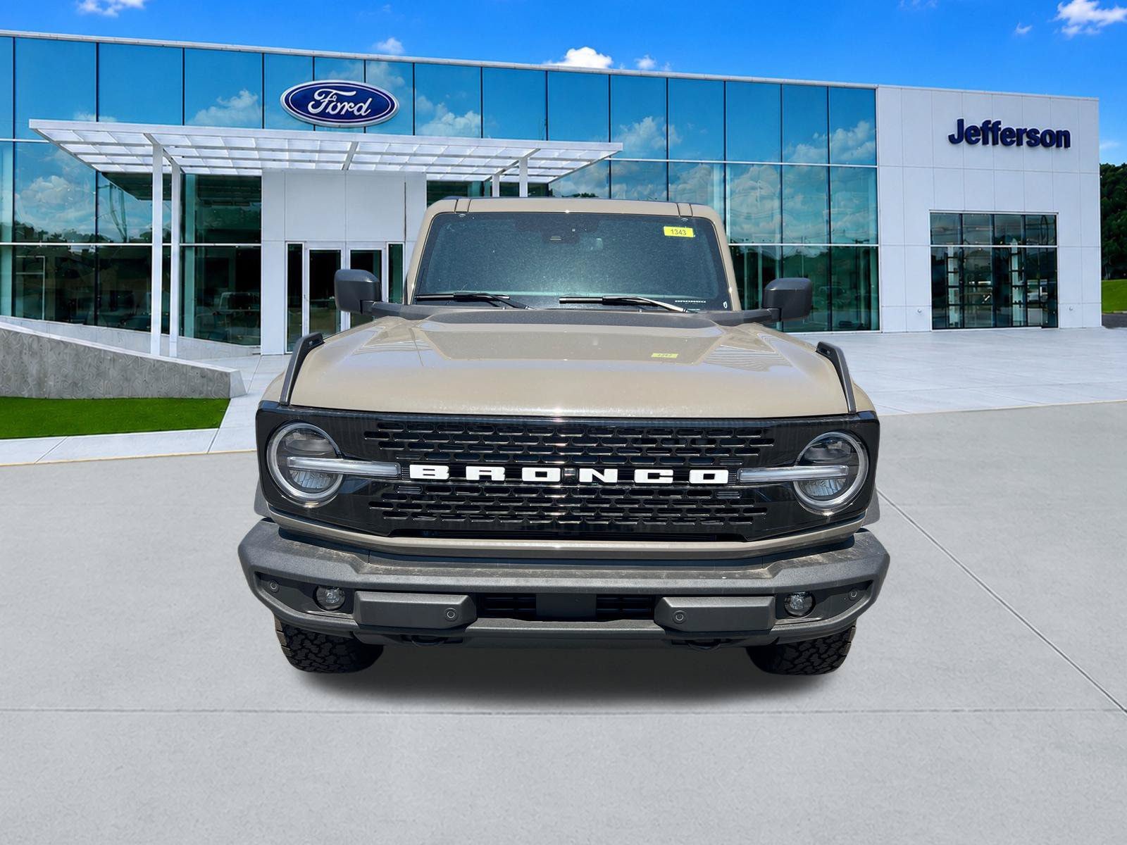 New 2026 Ford Bronco Outer Banks AWD/4WD image 2