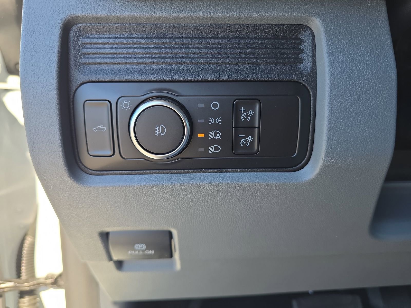 New 2026 Ford F350 XLT w/ 360-Degree Camera Package image 18