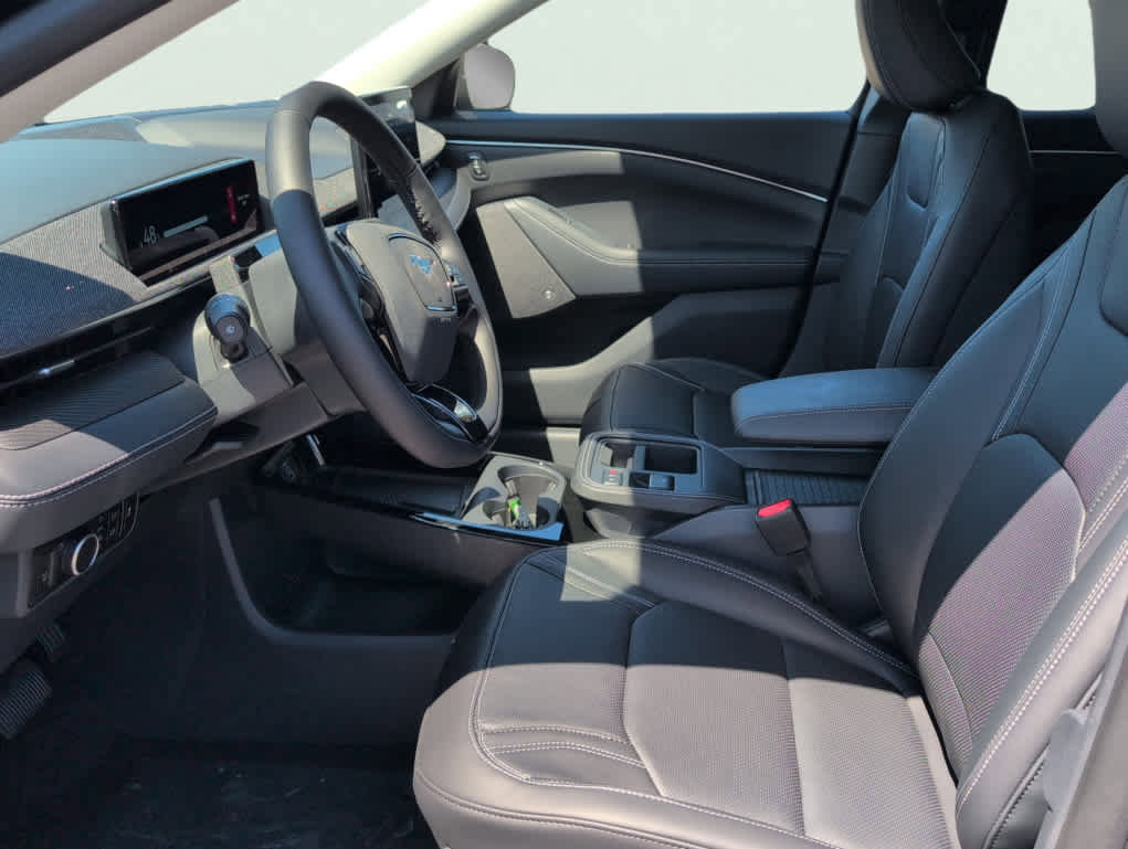 New 2025 Ford Mustang Mach-E Premium image 9