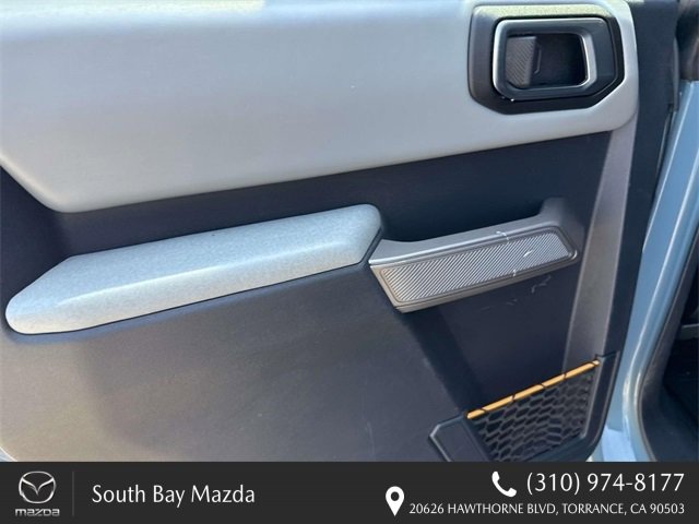 Used 2021 Ford Bronco Badlands image 9