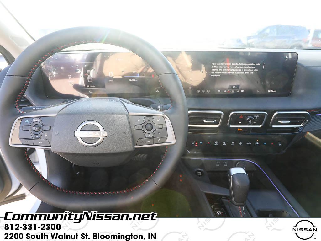 New 2026 Nissan Sentra SR w/ SR Premium Package FWD image 11
