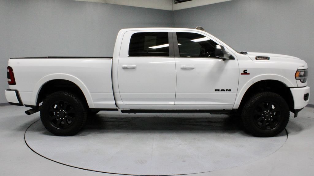 Used 2022 RAM 3500 Laramie AWD/4WD image 12