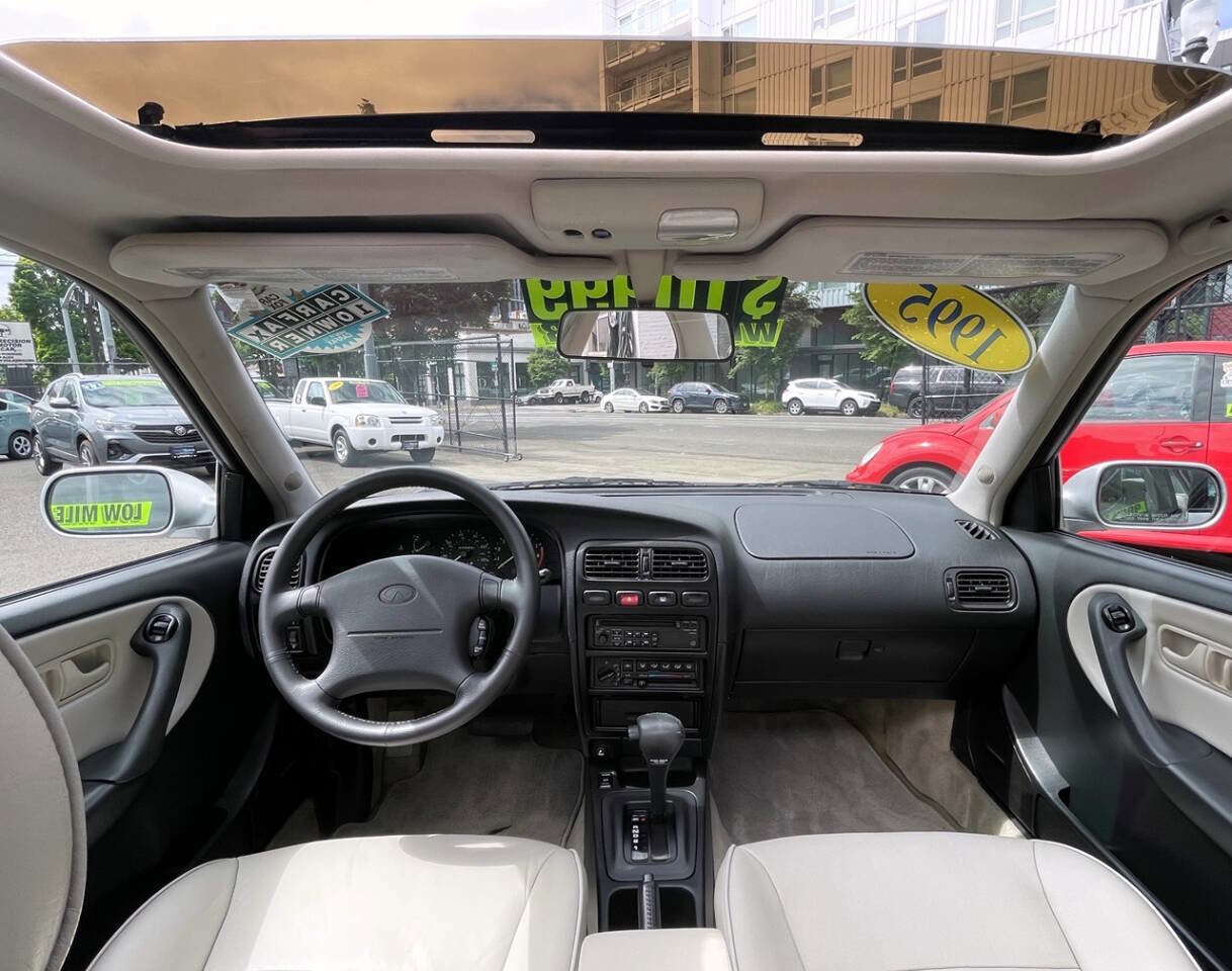 Used 1995 INFINITI G20 FWD image 17