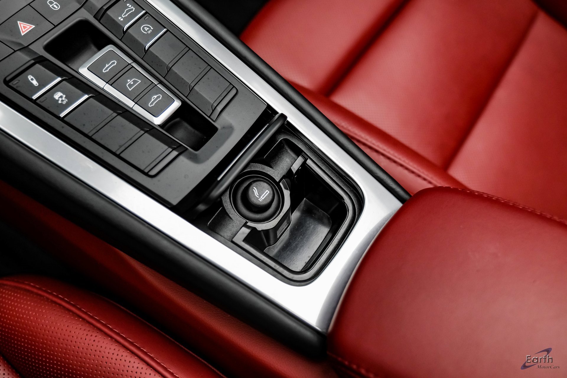 Used 2019 Porsche 911 Turbo image 60