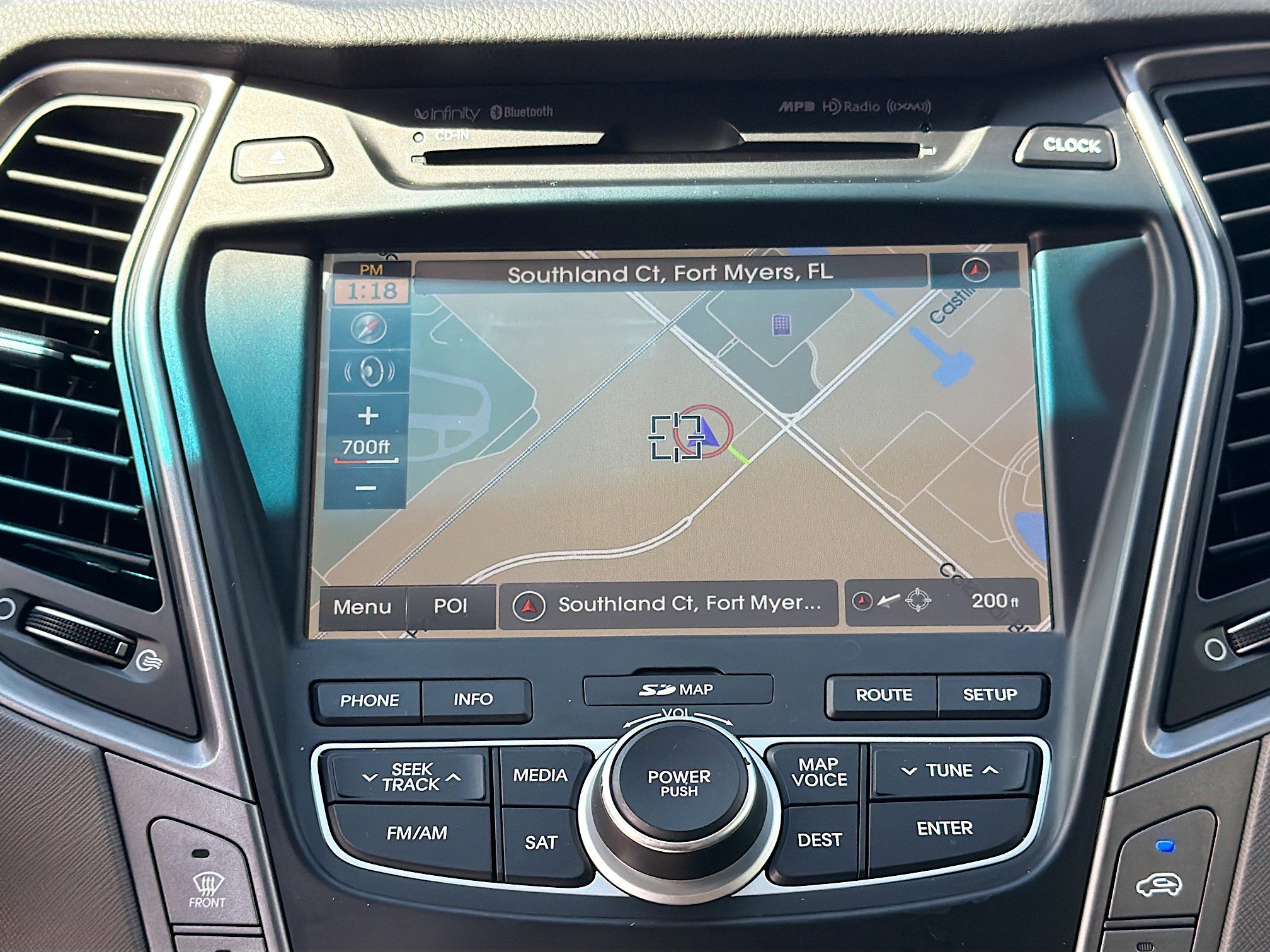 Used 2016 Hyundai Santa Fe Limited w/ Option Group 04 image 29