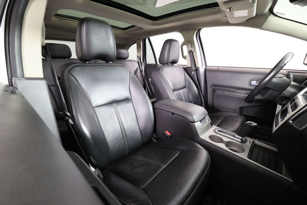 Used 2010 Ford Edge Limited FWD image 25
