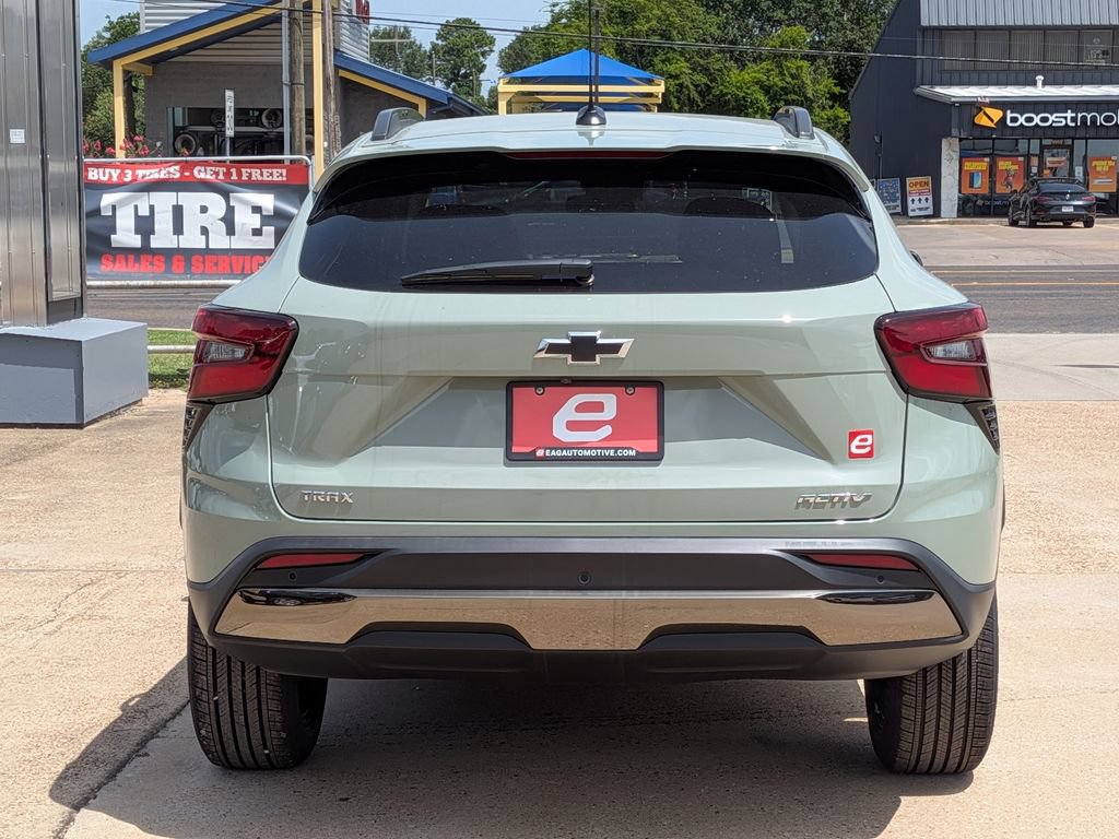 New 2026 Chevrolet Trax ACTIV w/ Driver Confidence Package FWD image 7
