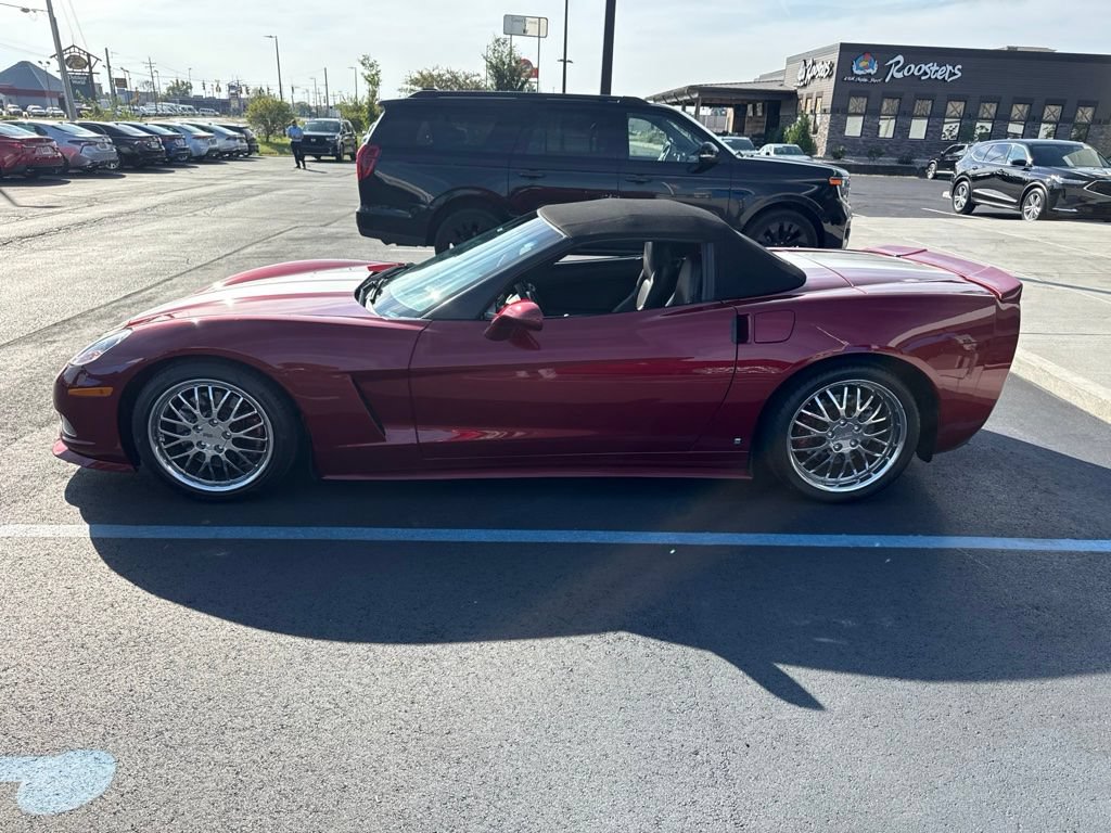 Used 2006 Chevrolet Corvette Convertible w/ Preferred Equipment Group RWD image 5