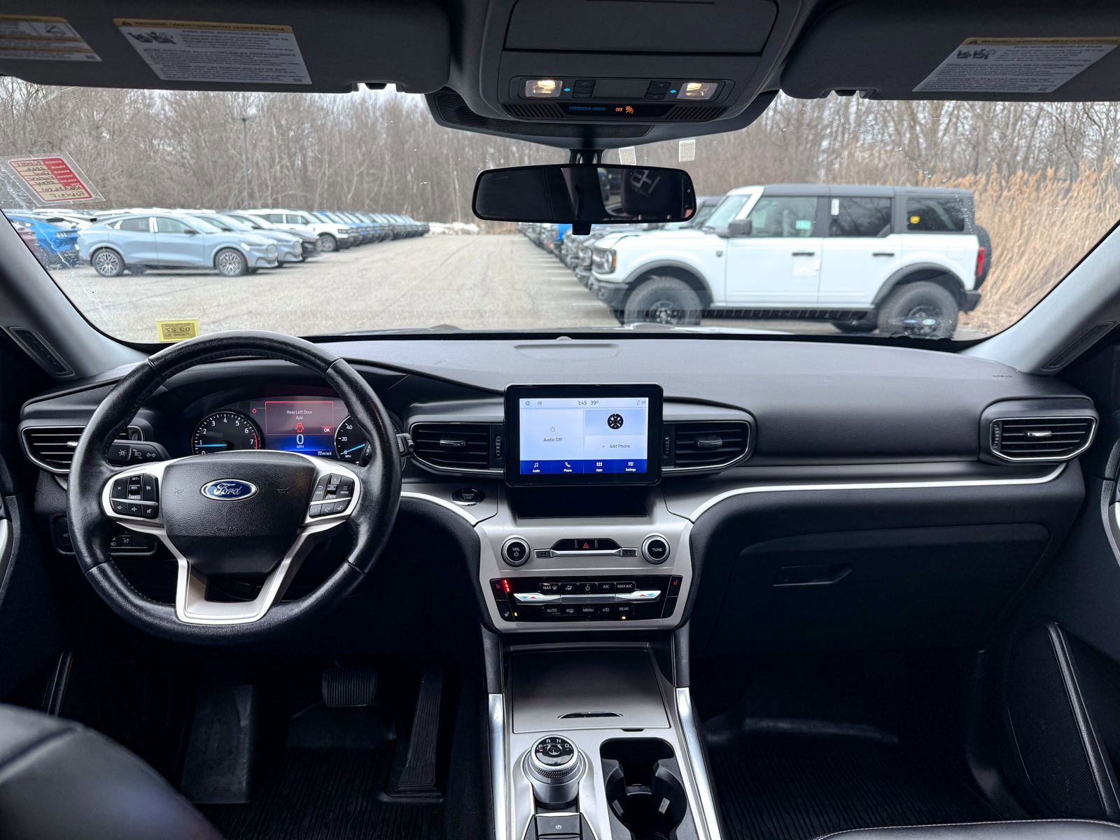 Certified 2022 Ford Explorer XLT w/ Equipment Group 202A image 24