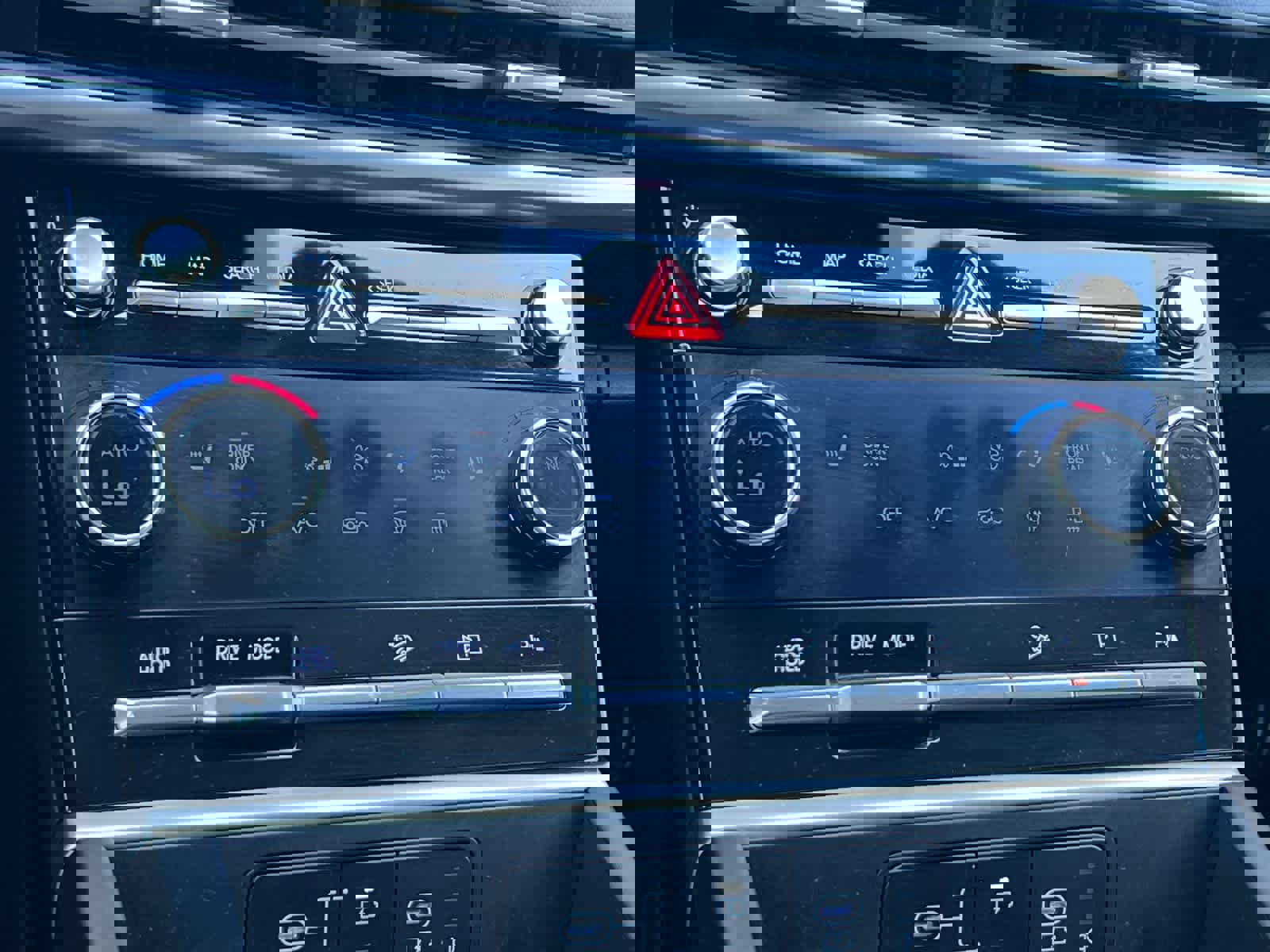 Used 2024 Hyundai Santa Fe SEL image 21