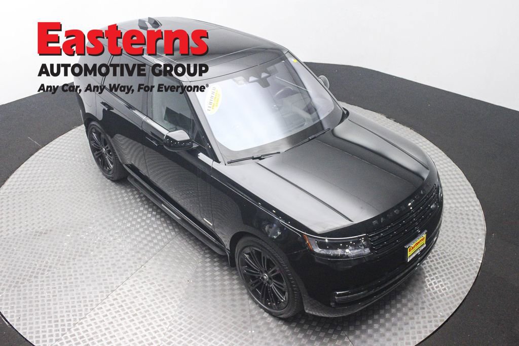 Used 2023 Land Rover Range Rover Autobiography AWD/4WD image 3