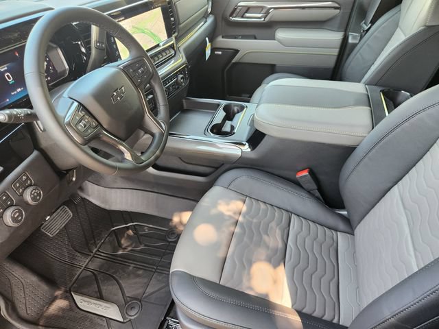 New 2026 Chevrolet Silverado 2500 ZR2 AWD/4WD image 4