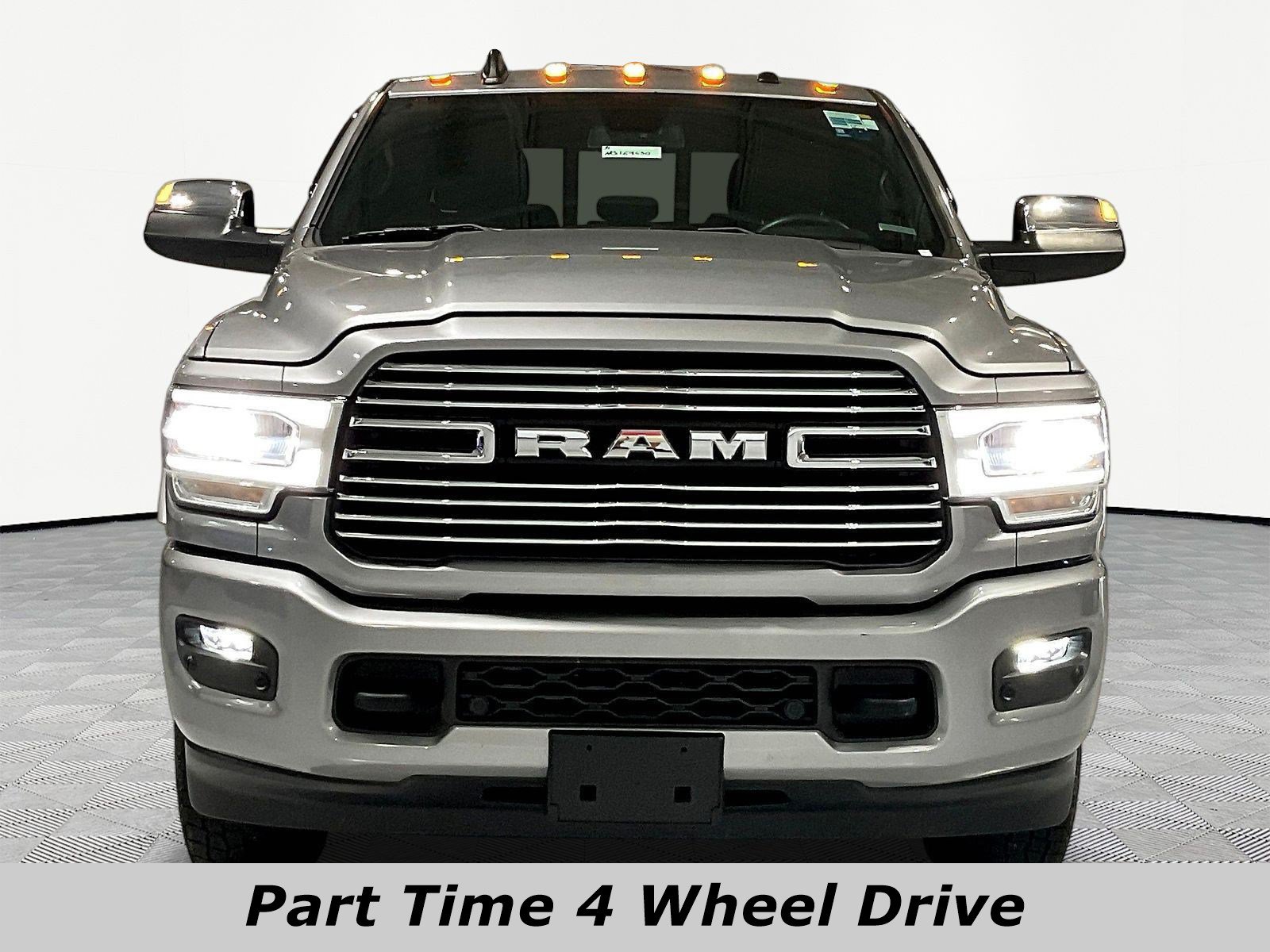 Used 2022 RAM 2500 Laramie AWD/4WD image 2