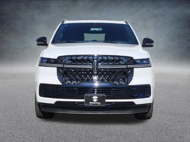New 2027 Lincoln Navigator L Reserve w/ Jet Appearance Package AWD/4WD image 2