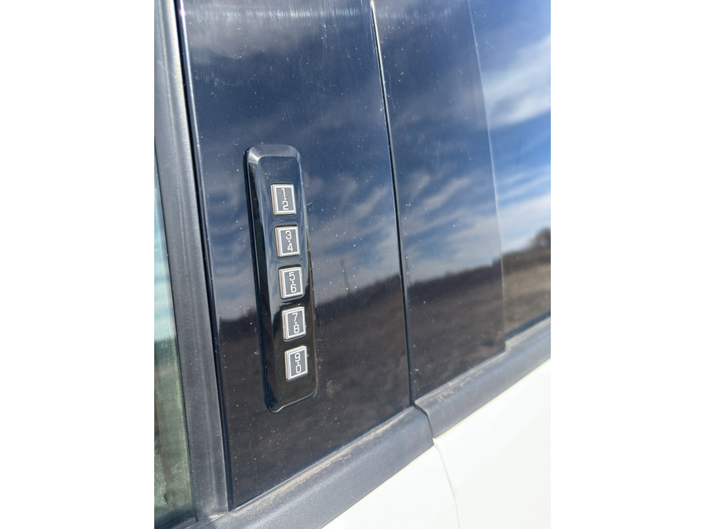 Used 2022 Ford F150 Lariat w/ Bed Utility Package image 19