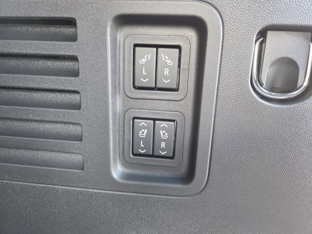 New 2026 Buick Enclave Preferred w/ Power Package image 17