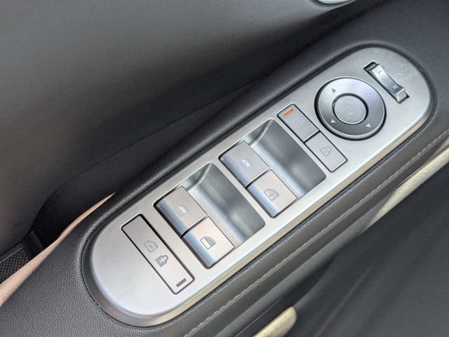 Used 2026 Hyundai Palisade SEL Premium FWD image 25