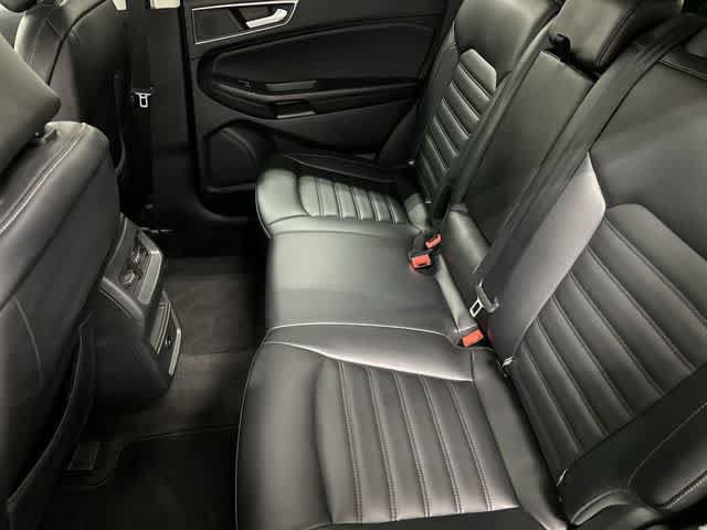 Used 2024 Ford Edge SEL AWD/4WD image 11