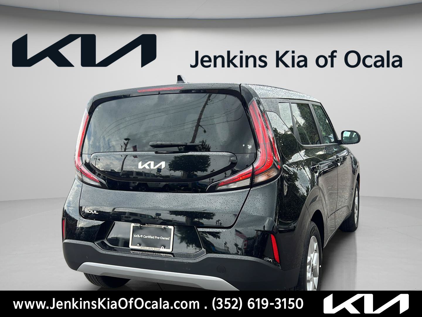 Certified 2025 Kia Soul LX w/ LX Technology Package FWD image 4