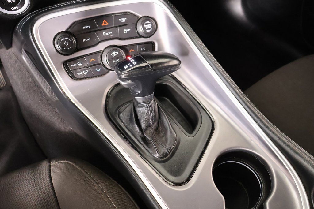 Used 2022 Dodge Challenger GT image 7