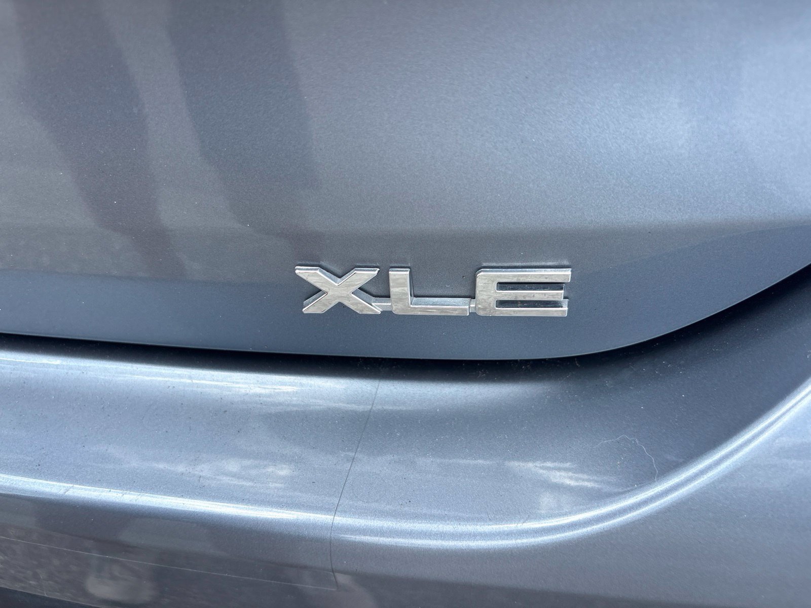 Used 2023 Toyota Highlander XLE FWD image 12