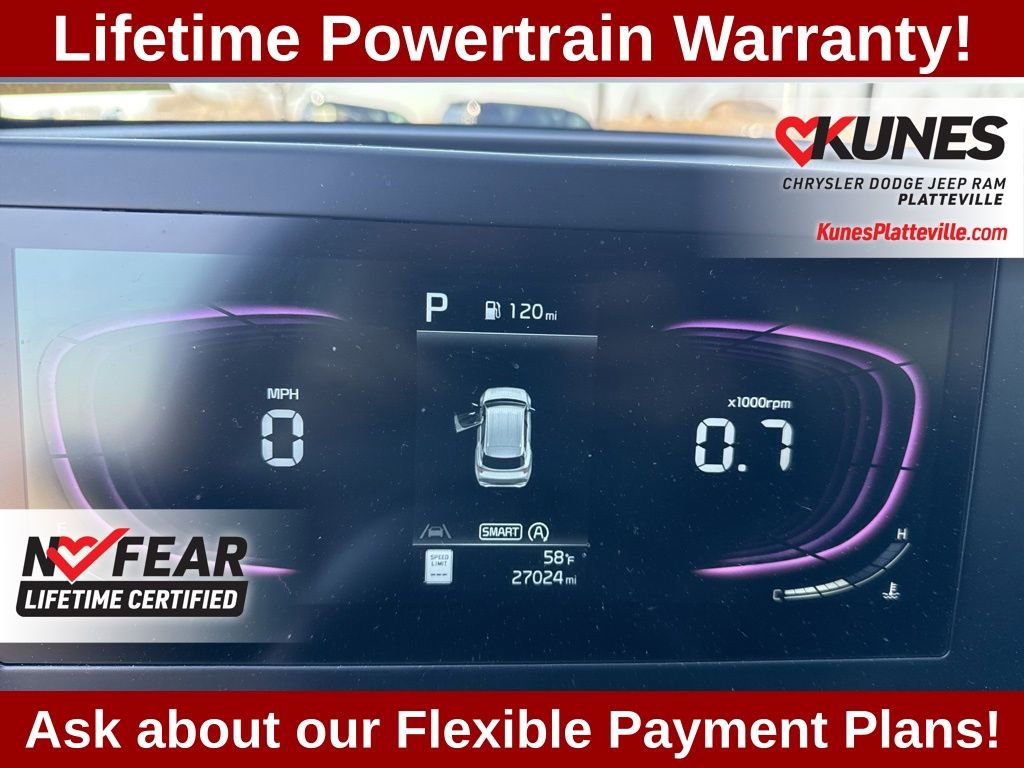 Used 2025 Kia Sportage LX image 16