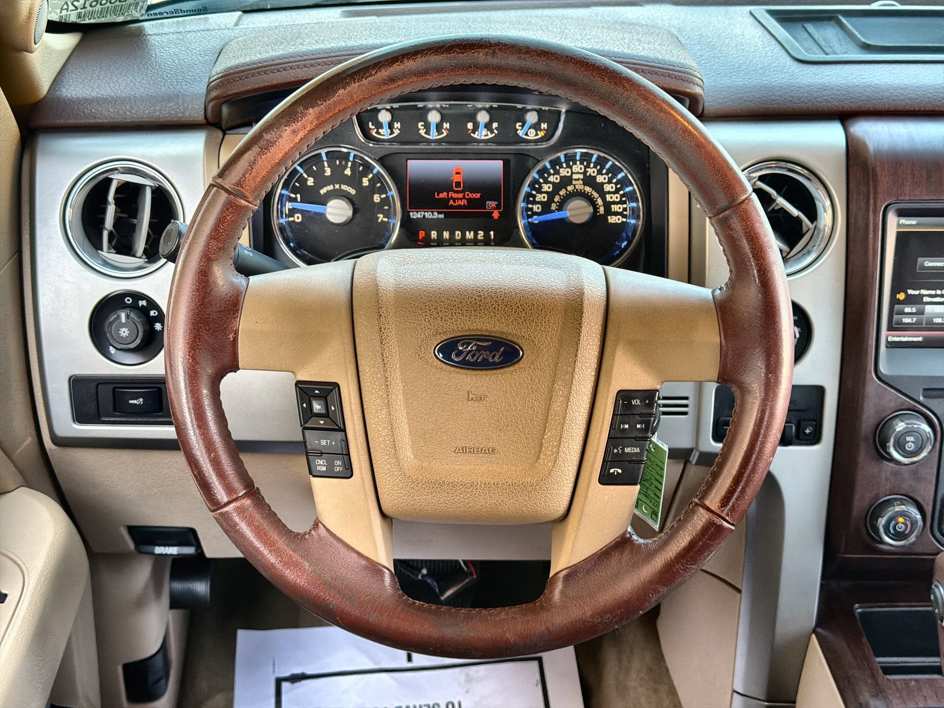 Used 2014 Ford F150 King Ranch w/ King Ranch Luxury Package AWD/4WD image 14