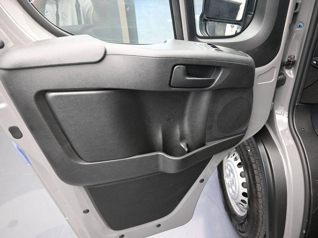 Used 2025 RAM ProMaster 1500 FWD image 15