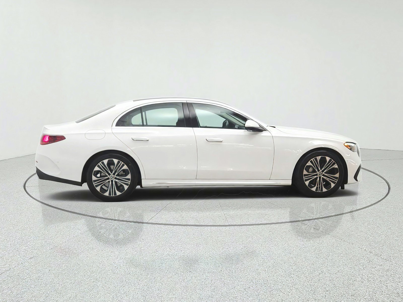Certified 2026 Mercedes-Benz E 350 Sedan image 4