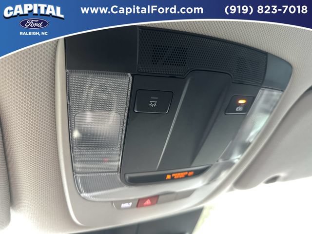 Used 2025 Kia Sorento LX FWD image 32